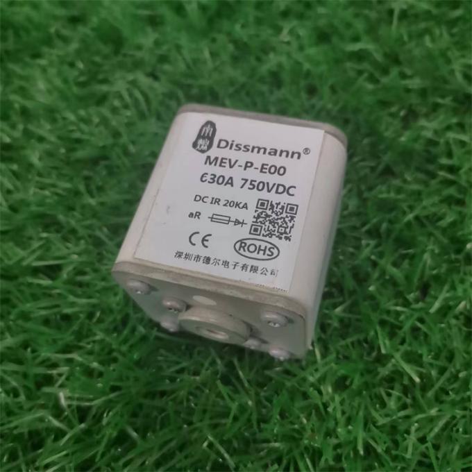  Alto fusibile tagliato di serie 500VDC 700Ampere del MEV di Dissmann del fusibile di capacità di DC50KA fatto in Cina