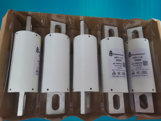 Il TUV ha certificato il fornitore del fusibile di serie di HEV in fusibili automobilistici ceramici della Cina