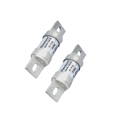 Un fusibile automobilistico bianco di 250 amp, norma del fusibile UL248-20 dell'automobile elettrica