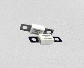 58VDC noumeno ceramico di limitazione corrente ad alta tensione di serie del fusibile DNQ
