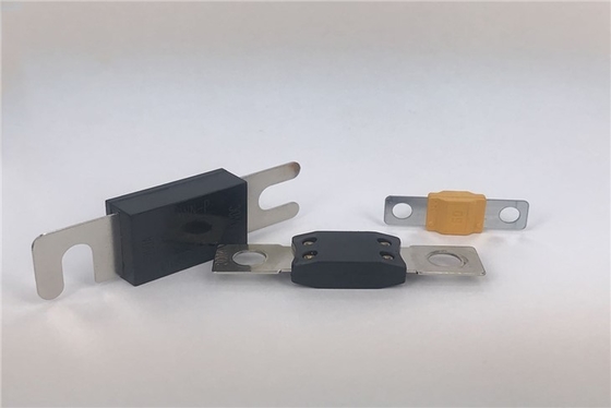 Legno elettrico standard Resettable Shell Material dell'UL di Mini Blade Fuse di 500 amp