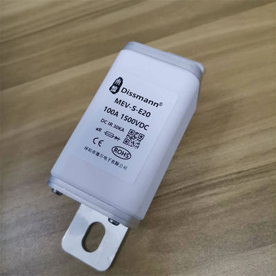Il quadrato di serie del MEV di Dissmann fonde 1000VDC ad alta tensione per il mucchio di carico